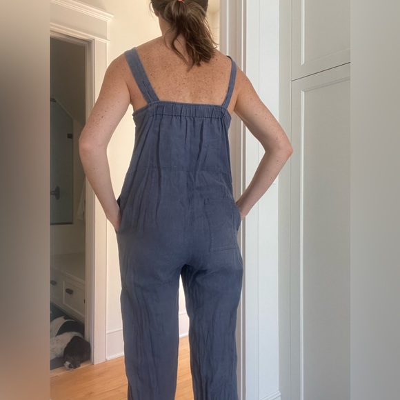 Everlane Linen Jumpsuit - Picture 2 of 5